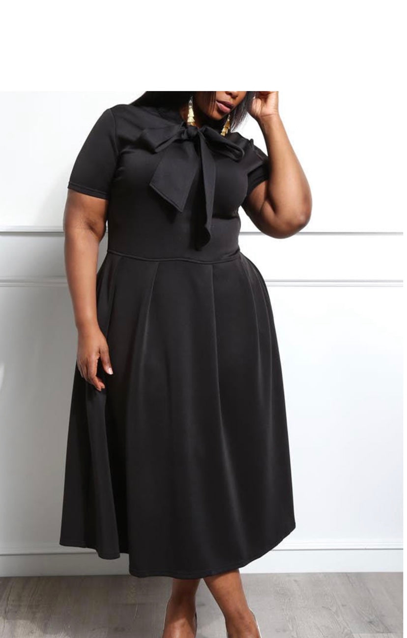 BOSS IT UP CURVY BLACK DRESS